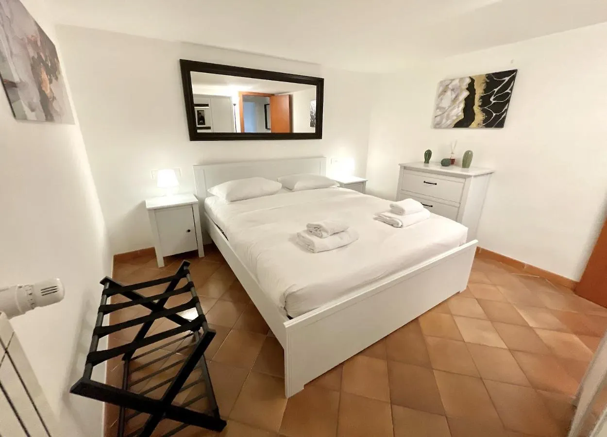 Eterna Trastevere Apartment Roma Сasa de vacaciones